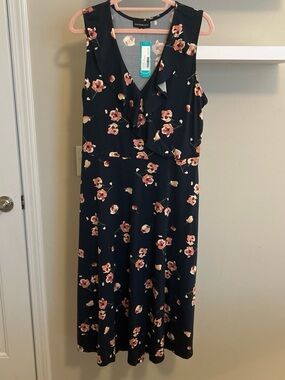 Fortune and Ivy Navy Floral Ruffled V-Neck Midi Dress